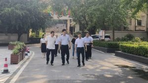 乘风破浪潮头立 扬帆起航正当时——区教委、镇党委领导到钱塘小学检查2023年秋季开学工作