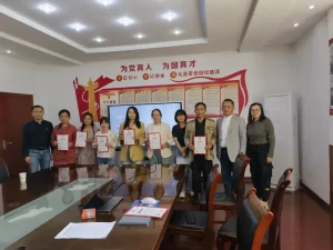 家校协同    共护 “食” 安——2025-2026学年度膳食监督家长委员会会议